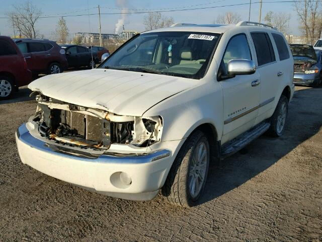 1A8HW58277F522340 - 2007 CHRYSLER ASPEN LIMI WHITE photo 2