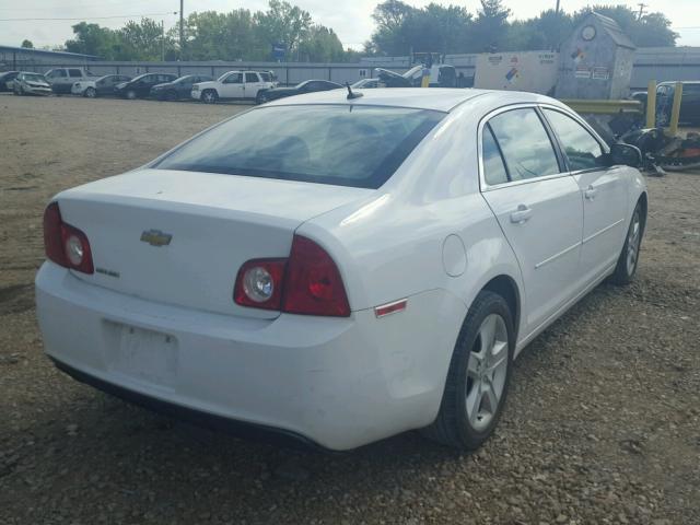 1G1ZB5E14BF216751 - 2011 CHEVROLET MALIBU LS თეთრი ფოტო 4