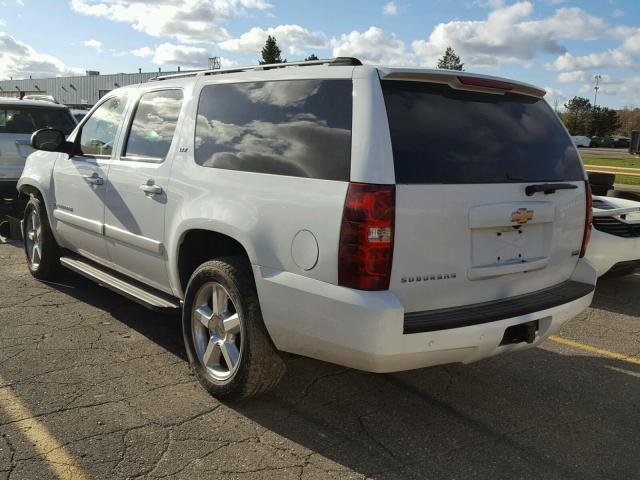 1GNFK16307J196285 - 2007 CHEVROLET SUBURBAN K WHITE photo 3