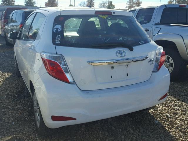 JTDKTUD35DD546481 - 2013 TOYOTA YARIS WHITE photo 3