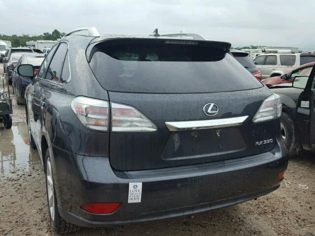 2T2ZK1BA8BC055328 - 2011 LEXUS RX 350 L GREEN photo 3