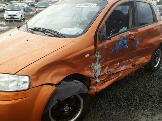 KL1TD66628B093059 - 2008 CHEVROLET AVEO BASE ORANGE photo 10