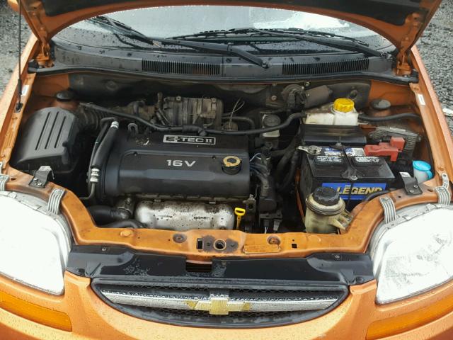 KL1TD66628B093059 - 2008 CHEVROLET AVEO BASE ORANGE photo 7