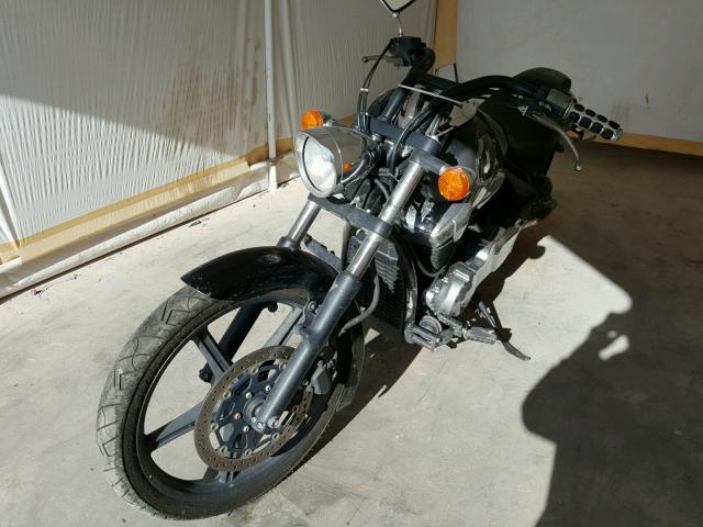 JH2SC6700DK300325 - 2013 HONDA VT1300 CS BLACK photo 2