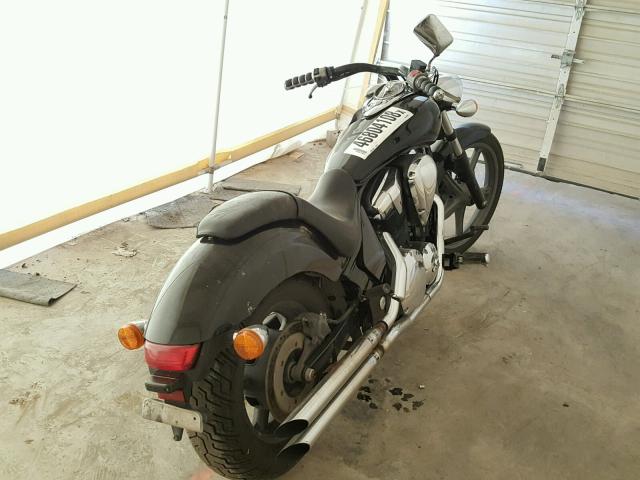 JH2SC6700DK300325 - 2013 HONDA VT1300 CS BLACK photo 4