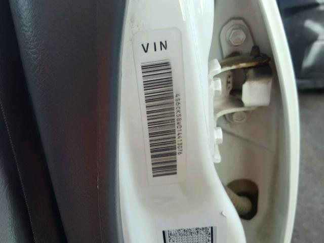 4S6CK58W014413076 - 2001 HONDA PASSPORT E WHITE photo 10