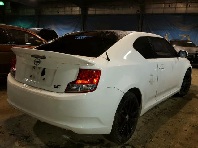 JTKJF5C7XB3012014 - 2011 TOYOTA SCION TC WHITE photo 4