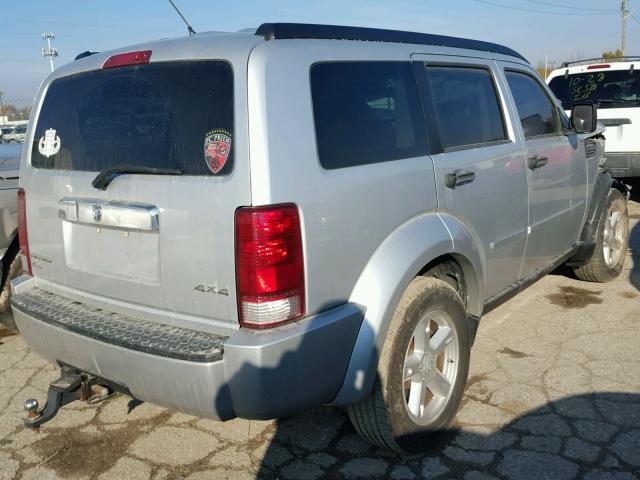 1D8GU58K87W640259 - 2007 DODGE NITRO SLT SILVER photo 4