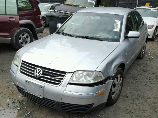 WVWMD63B43P192671 - 2003 VOLKSWAGEN PASSAT GL SILVER photo 2