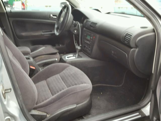 WVWMD63B43P192671 - 2003 VOLKSWAGEN PASSAT GL SILVER photo 5