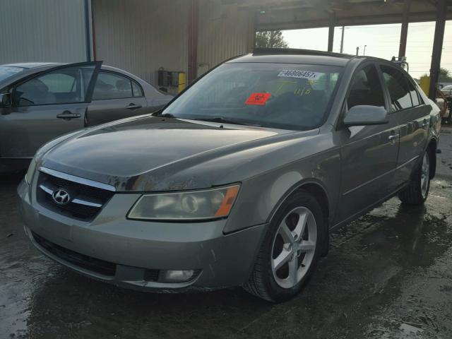 5NPEU46F37H207301 - 2007 HYUNDAI SONATA SE GREEN photo 2