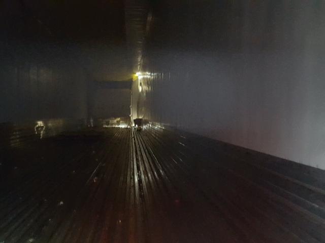 1UYVS2532GM582119 - 2016 UTILITY TRAILER 白色 照片 9