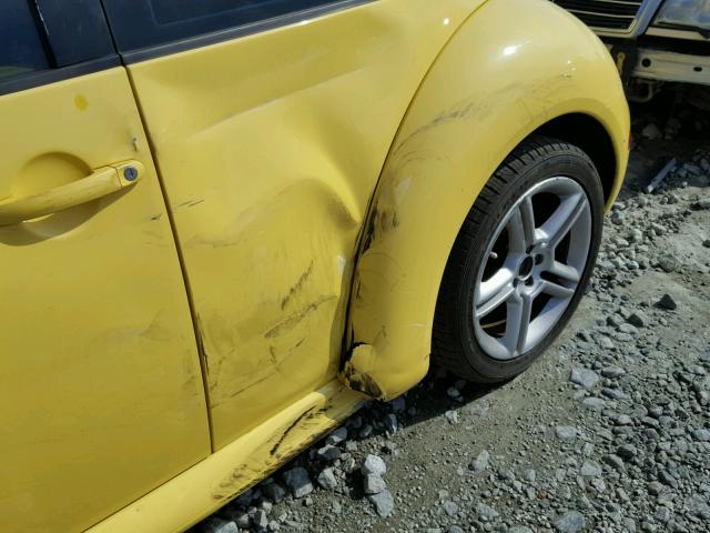 3VWCD31C24M415199 - 2004 VOLKSWAGEN NEW BEETLE Sarı foto 9