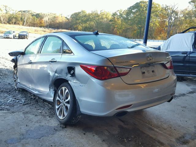 5NPEC4AB0DH659810 - 2013 HYUNDAI SONATA SE SILVER photo 3