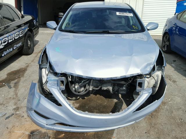 5NPEB4AC6DH718368 - 2013 HYUNDAI SONATA GLS BLUE photo 9