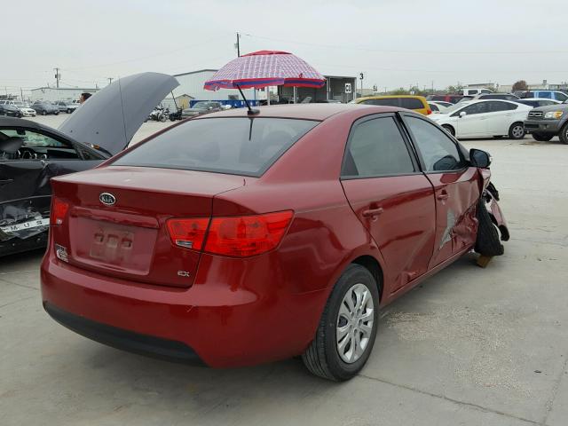 KNAFU4A29A5850426 - 2010 KIA FORTE EX RED photo 4