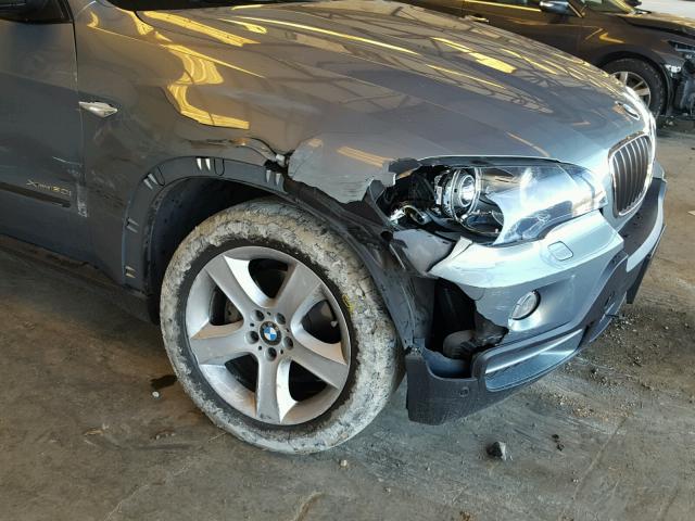 5UXFE43559L261502 - 2009 BMW X5 XDRIVE3 Մոխրագույն լուսանկար 9