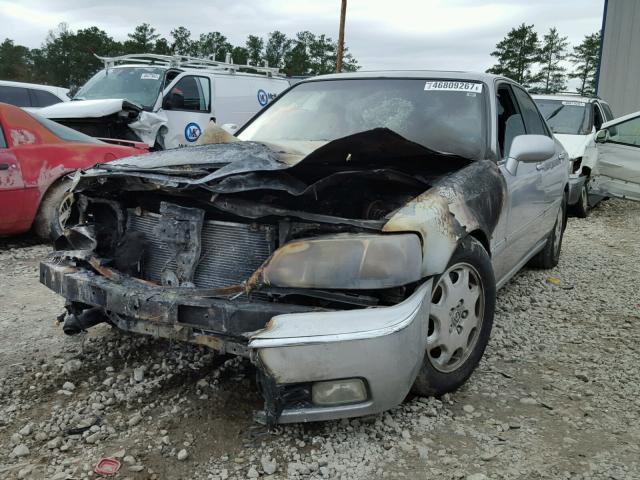 JH4KA96582C002088 - 2002 ACURA 3.5RL SILVER photo 2