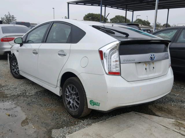 JTDKN3DP0E3052611 - 2014 TOYOTA PRIUS PLUG WHITE photo 3