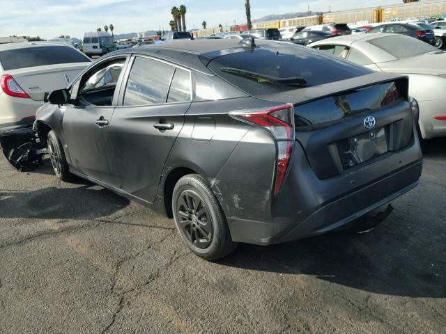 JTDKARFU2G3005584 - 2016 TOYOTA PRIUS BLACK photo 3