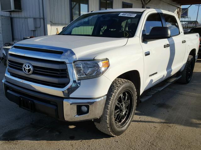 5TFEY5F18EX169659 - 2014 TOYOTA TUNDRA WHITE photo 2