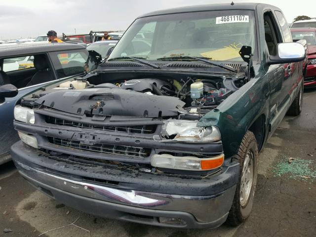 2GCEC19T821245149 - 2002 CHEVROLET SILVERADO GREEN photo 2