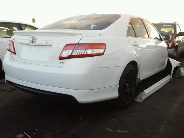 4T1BF3EK2BU588607 - 2011 TOYOTA CAMRY BASE WHITE photo 4