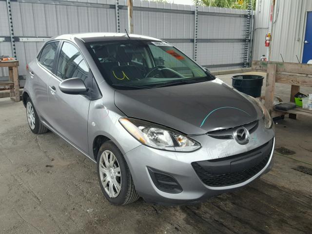 JM1DE1HY2B0104107 - 2011 MAZDA MAZDA2 SILVER photo 1