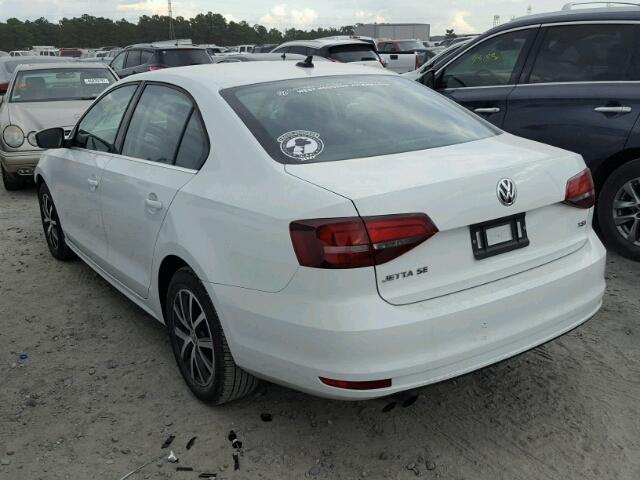 3VWDB7AJ1HM338329 - 2017 VOLKSWAGEN JETTA SE WHITE photo 3