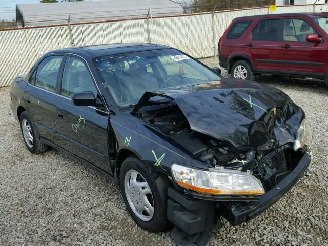 1HGCG5655WA239895 - 1998 HONDA ACCORD EX BLACK photo 1