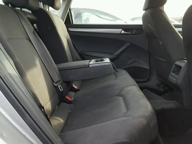 1VWAP7A3XCC055251 - 2012 VOLKSWAGEN PASSAT S ნაცრისფერი ფოტო 6