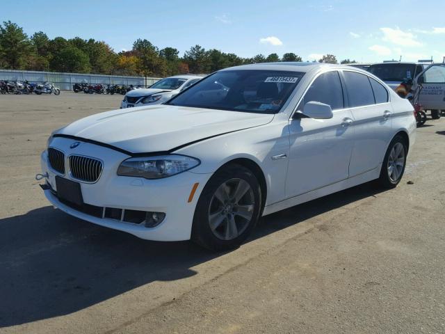 WBAXH5C54DD108791 - 2013 BMW 528 XI WHITE photo 2