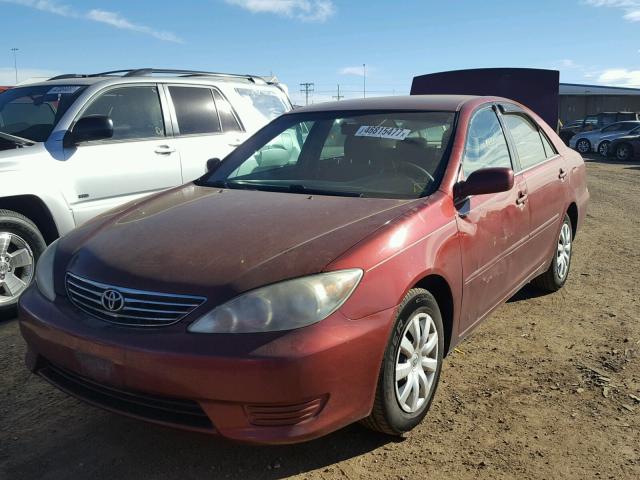 4T1BE32K56U131108 - 2006 TOYOTA CAMRY LE RED photo 2