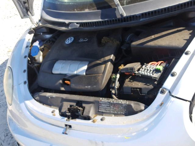 3VWCK21Y63M302401 - 2003 VOLKSWAGEN NEW BEETLE 银色 照片 7