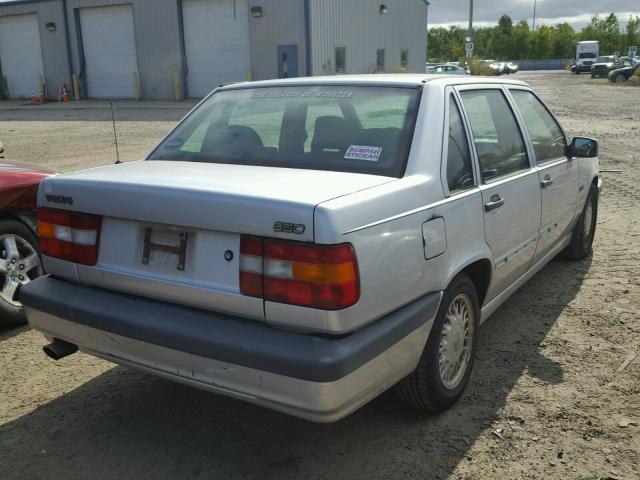 YV1LS5523R2116917 - 1994 VOLVO 850 SILVER photo 4