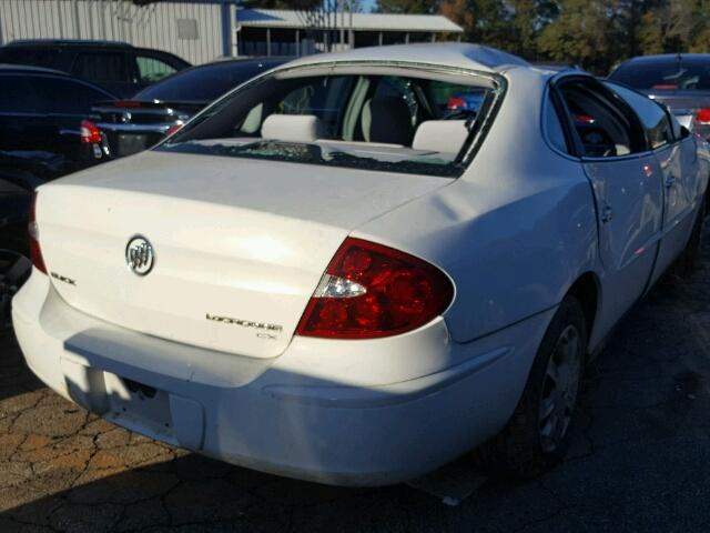 2G4WC582261101344 - 2006 BUICK LACROSSE C WHITE photo 4