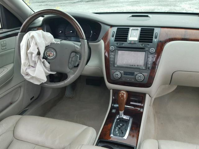 1G6KH5E62BU136768 - 2011 CADILLAC DTS PREMIU CREAM photo 9