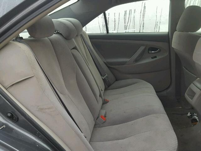 4T1BE46K19U814461 - 2009 TOYOTA CAMRY BASE GRAY photo 6