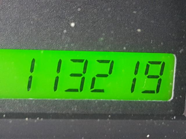 KL1TD56E09B333972 - 2009 CHEVROLET AVEO LS WHITE photo 8