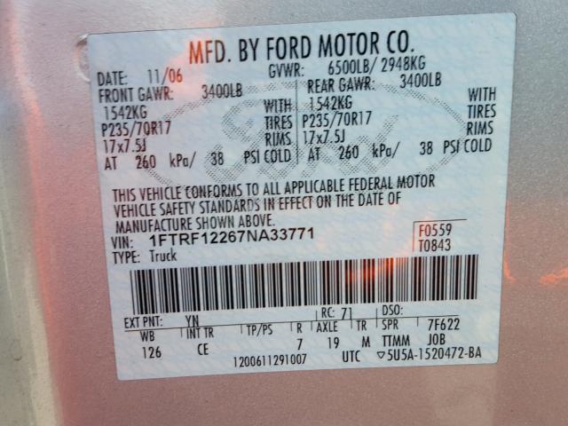 1FTRF12267NA33771 - 2007 FORD F150 GRAY photo 10