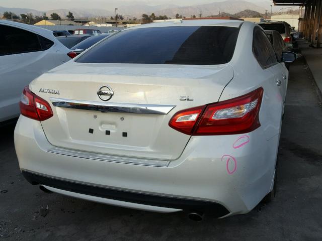 1N4AL3AP8GC190959 - 2016 NISSAN ALTIMA 2.5 WHITE photo 4