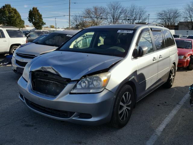 5FNRL38697B035530 - 2007 HONDA ODYSSEY EX SILVER photo 2