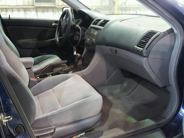 1HGCM56303A080559 - 2003 HONDA ACCORD LX BLUE photo 5