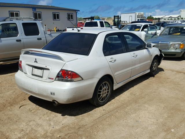 JA3AJ86E05U021867 - 2005 MITSUBISHI LANCER OZ WHITE photo 4