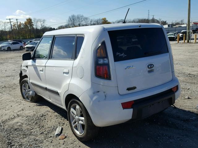 KNDJT2A24A7703181 - 2010 KIA SOUL + WHITE photo 3