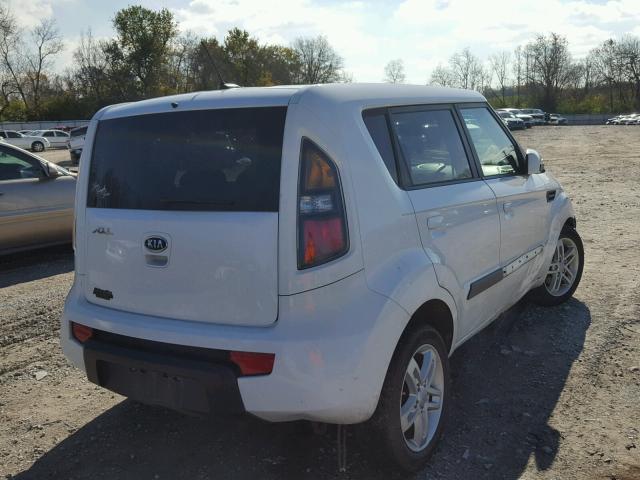 KNDJT2A24A7703181 - 2010 KIA SOUL + WHITE photo 4