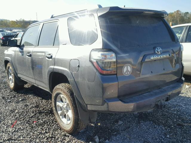 JTEZU5JR9F5085420 - 2015 TOYOTA 4RUNNER SR GRAY photo 3