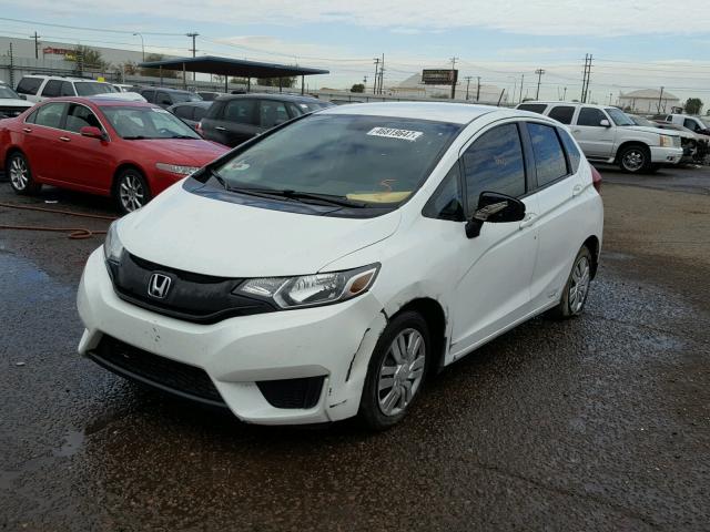 3HGGK5G59GM703449 - 2016 HONDA FIT LX WHITE photo 2