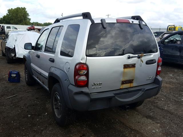 1J4GL38K26W273681 - 2006 JEEP LIBERTY RE SILVER photo 3