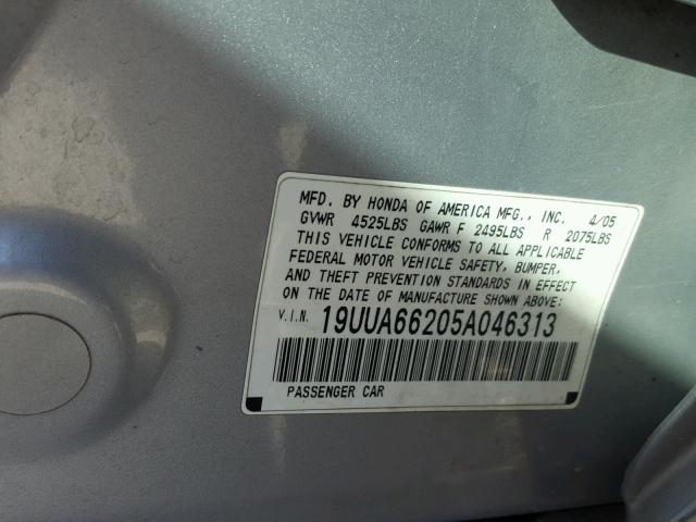 19UUA66205A046313 - 2005 ACURA TL SILVER photo 10